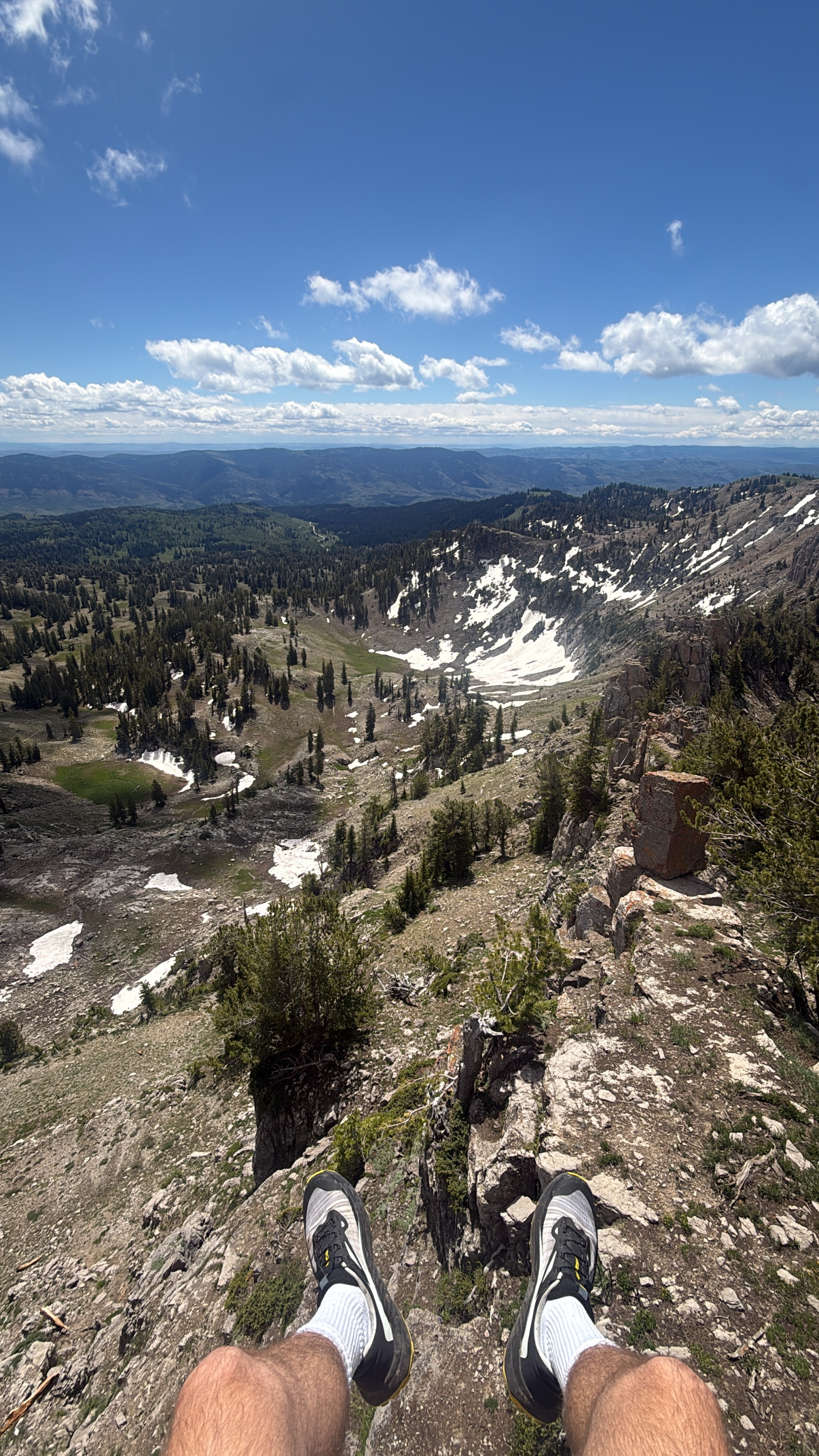 Ridgeline near Naomi Peak